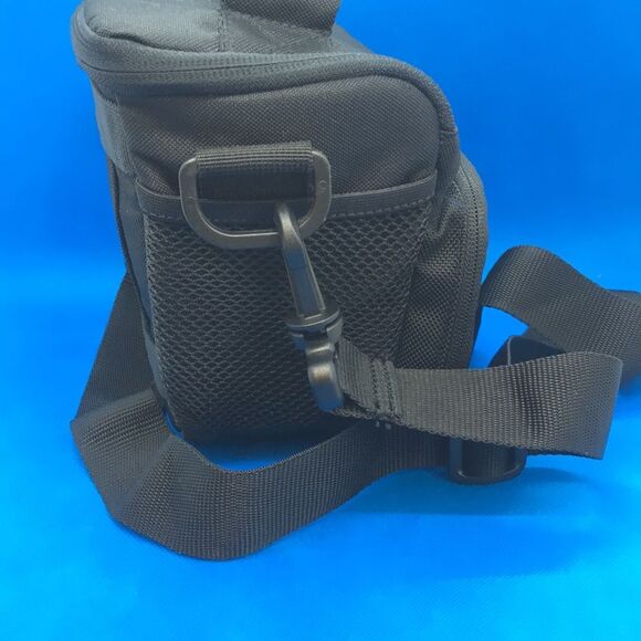 Ruggard Hunter 25 DSLR Holster Bag - Picture 4 of 16